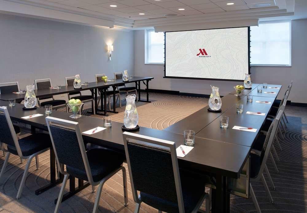 Chicago Marriott Suites O'Hare Rosemont Eksteriør billede