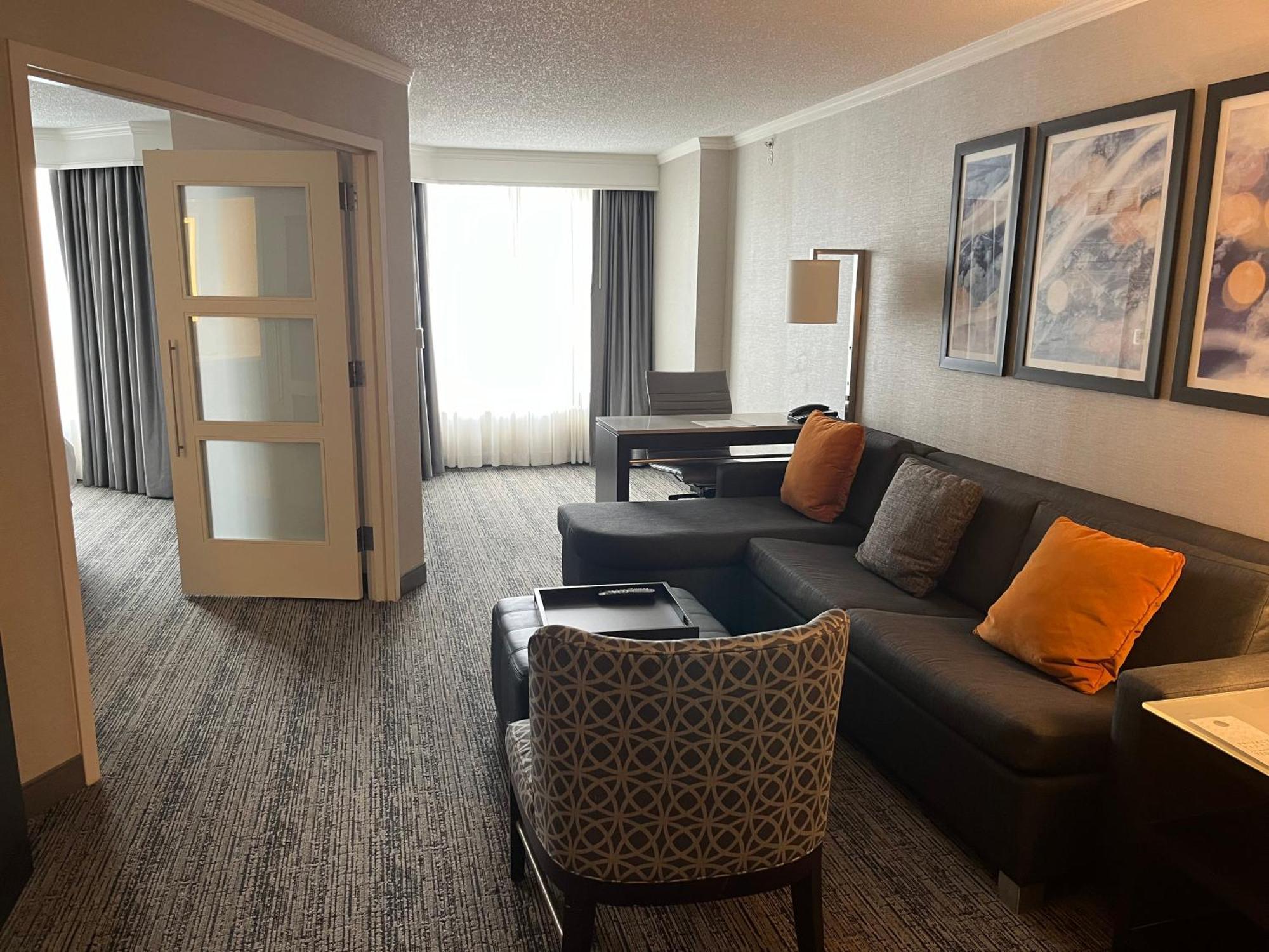 Chicago Marriott Suites O'Hare Rosemont Eksteriør billede