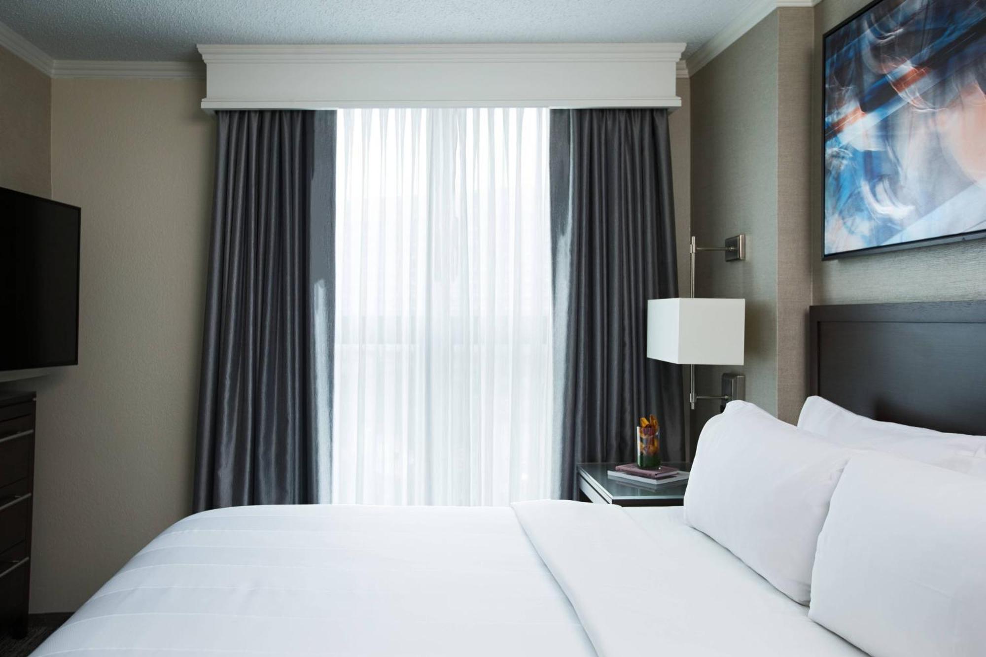 Chicago Marriott Suites O'Hare Rosemont Eksteriør billede