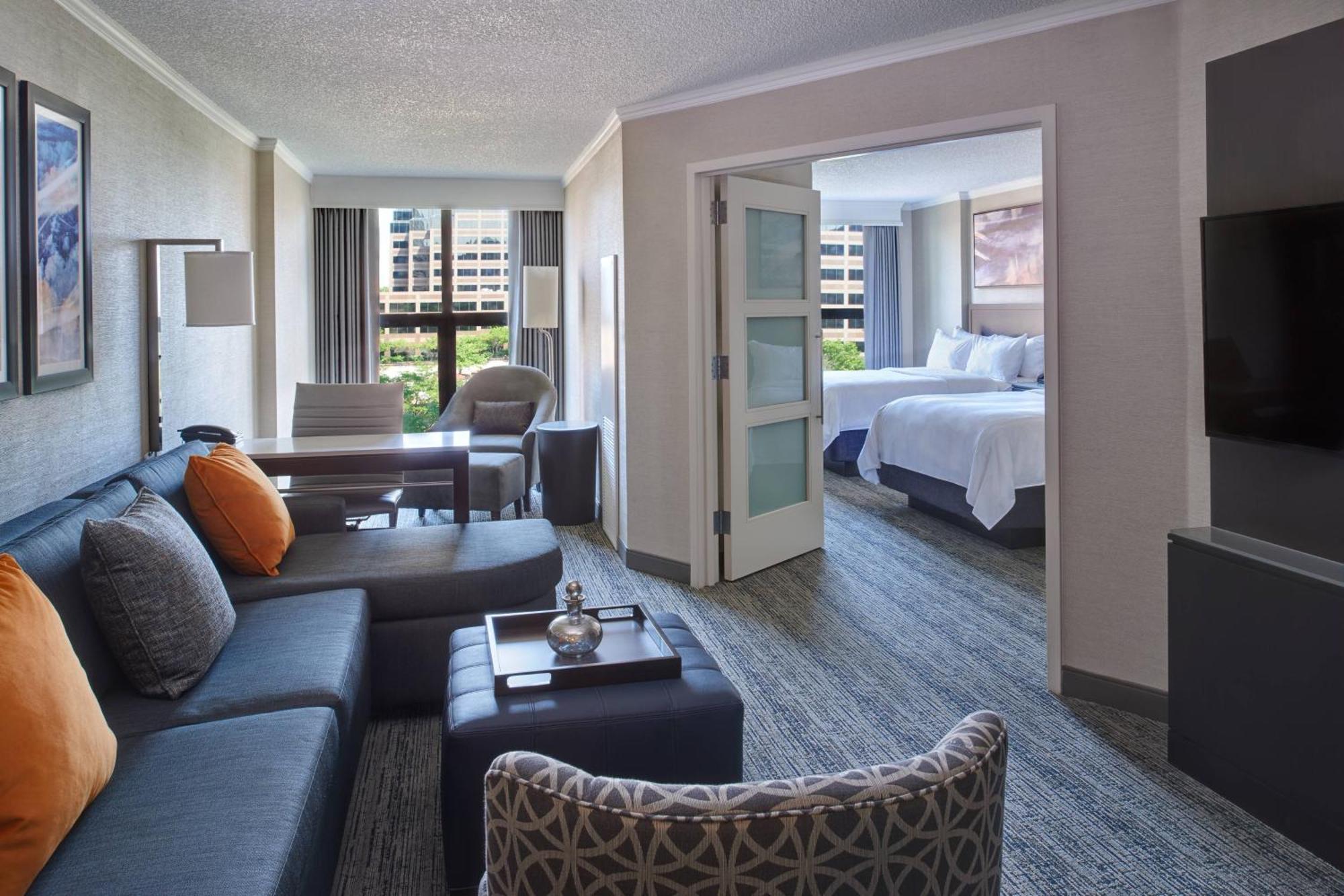 Chicago Marriott Suites O'Hare Rosemont Eksteriør billede